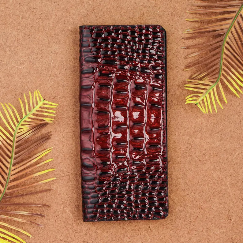 Croc-Embossed Leather Slim Wallet
